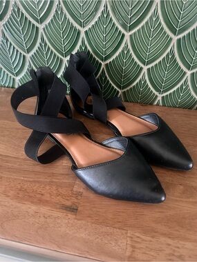 Black Pointed Toe Ankle Wrap Flats